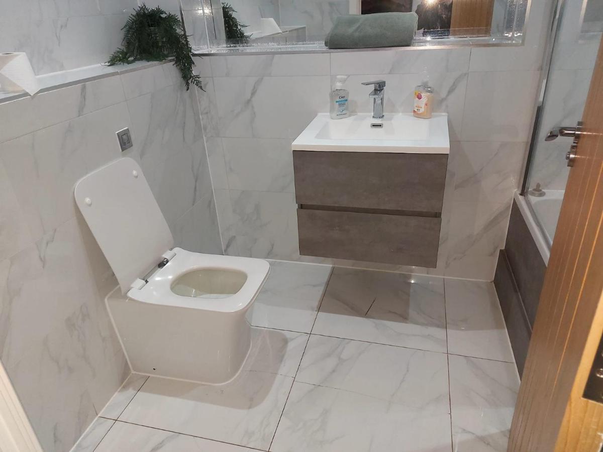 Spacious Unique City Apartments Бирмингем Экстерьер фото